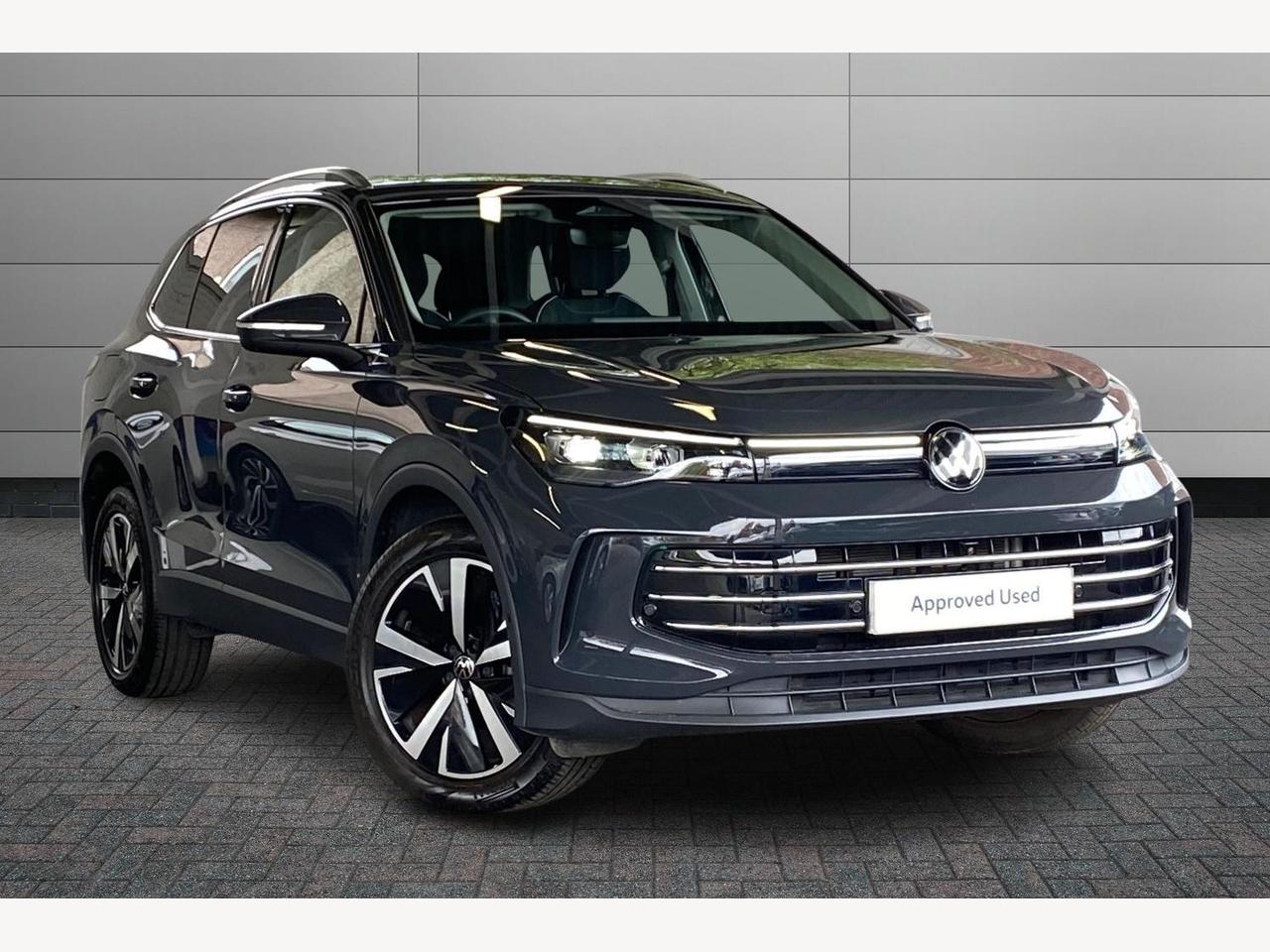 Main listing image - Volkswagen Tiguan