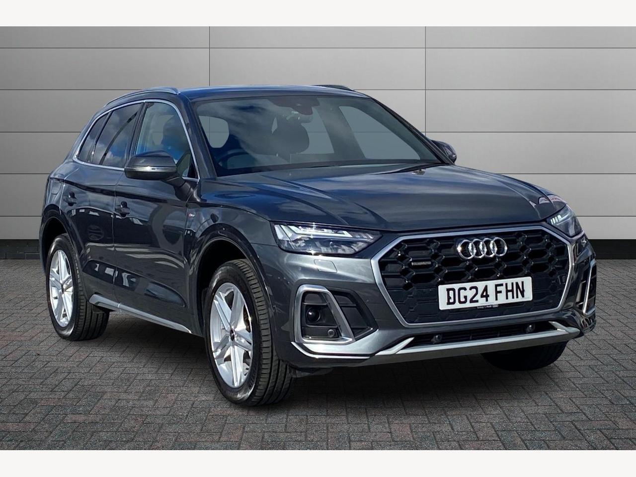 Main listing image - Audi Q5