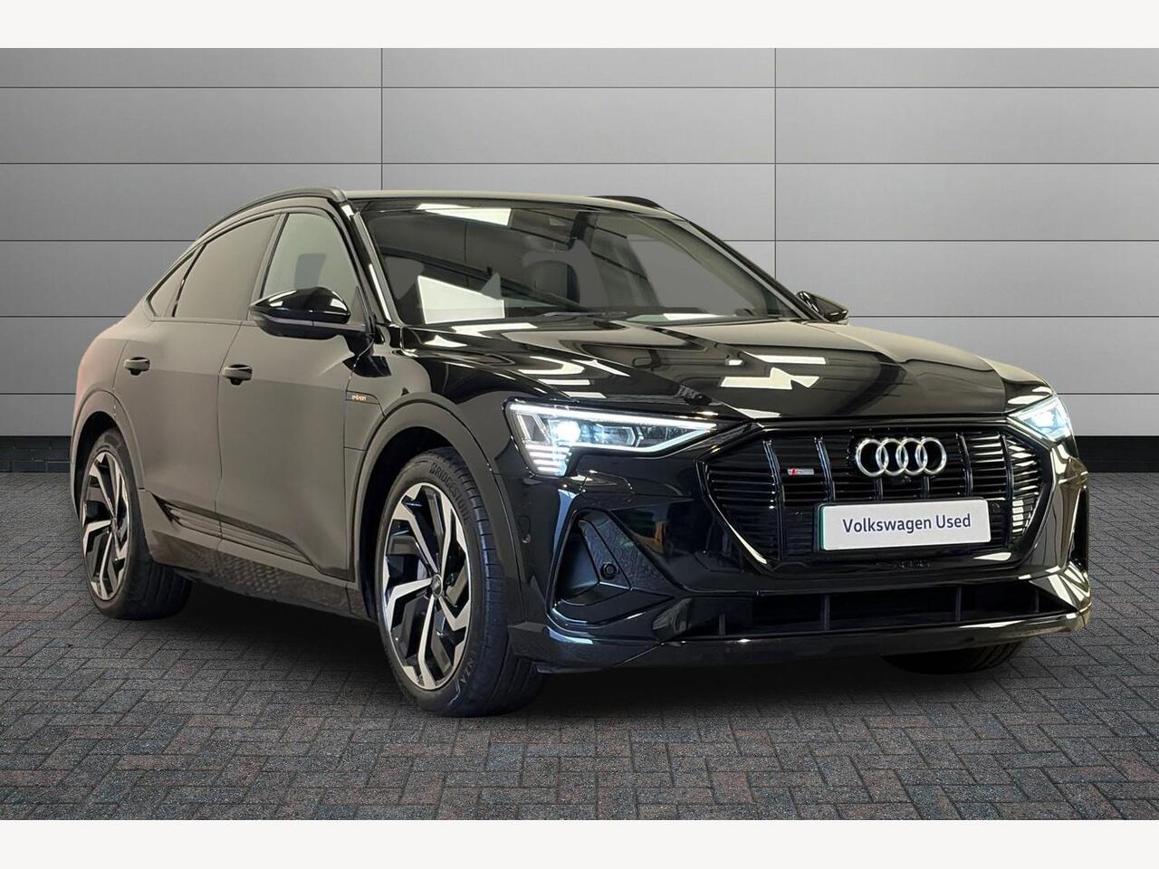 Main listing image - Audi e-tron