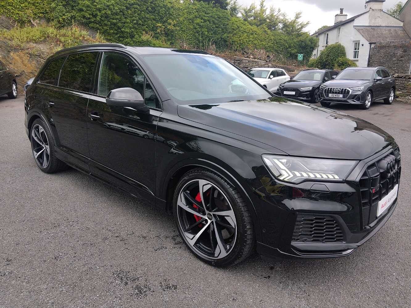 Main listing image - Audi SQ7