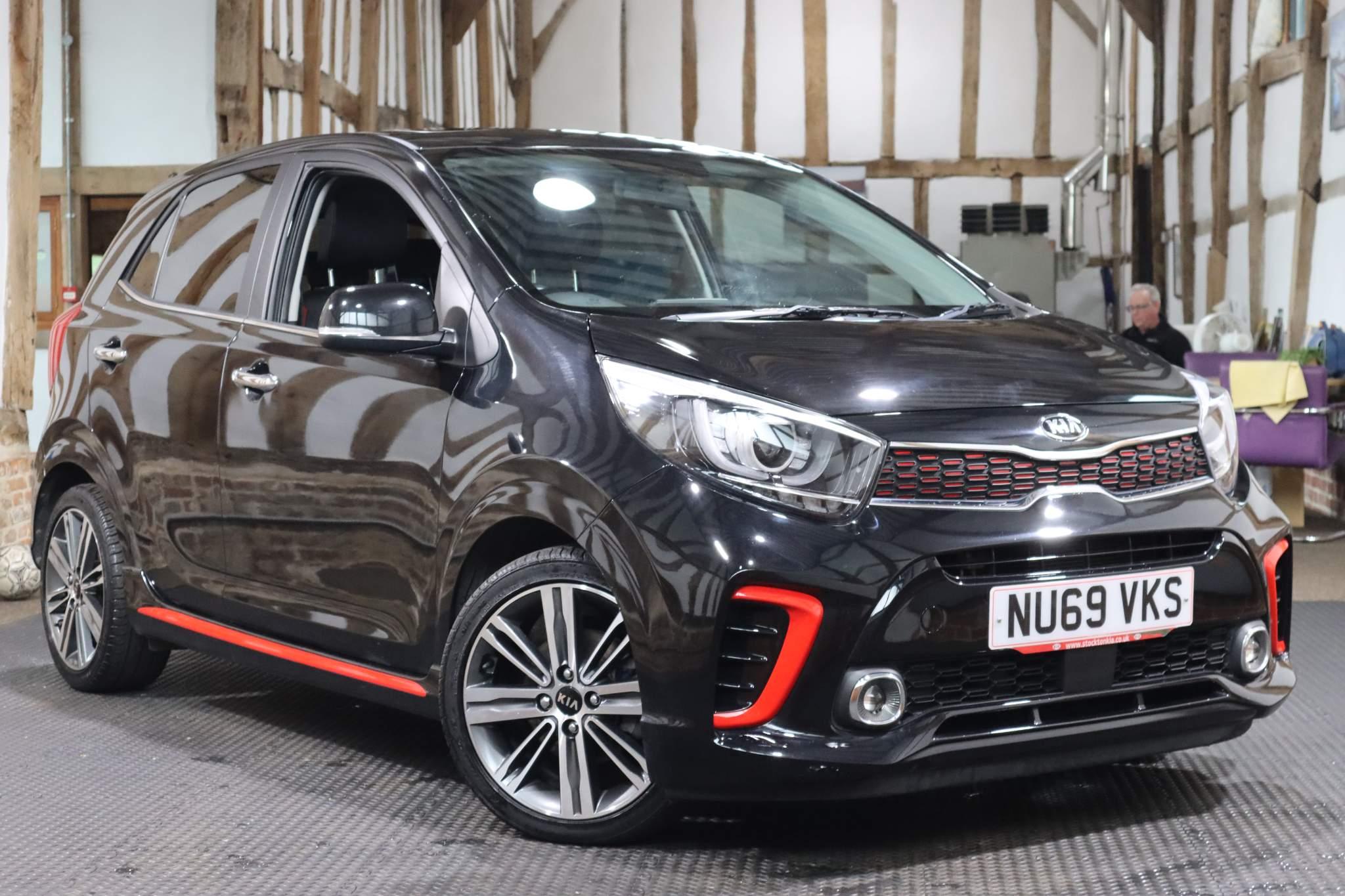 Main listing image - Kia Picanto