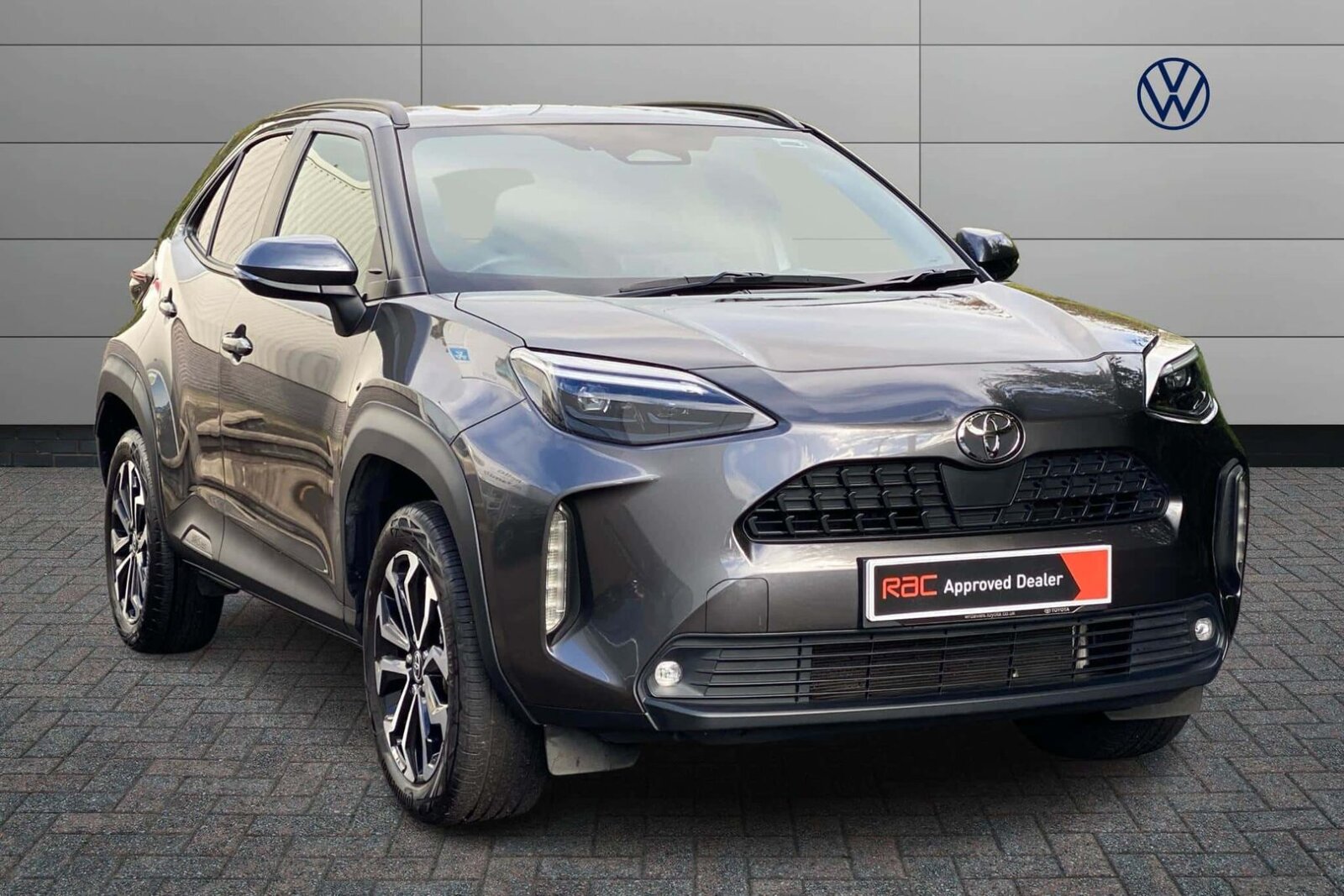 Main listing image - Toyota Yaris Cross