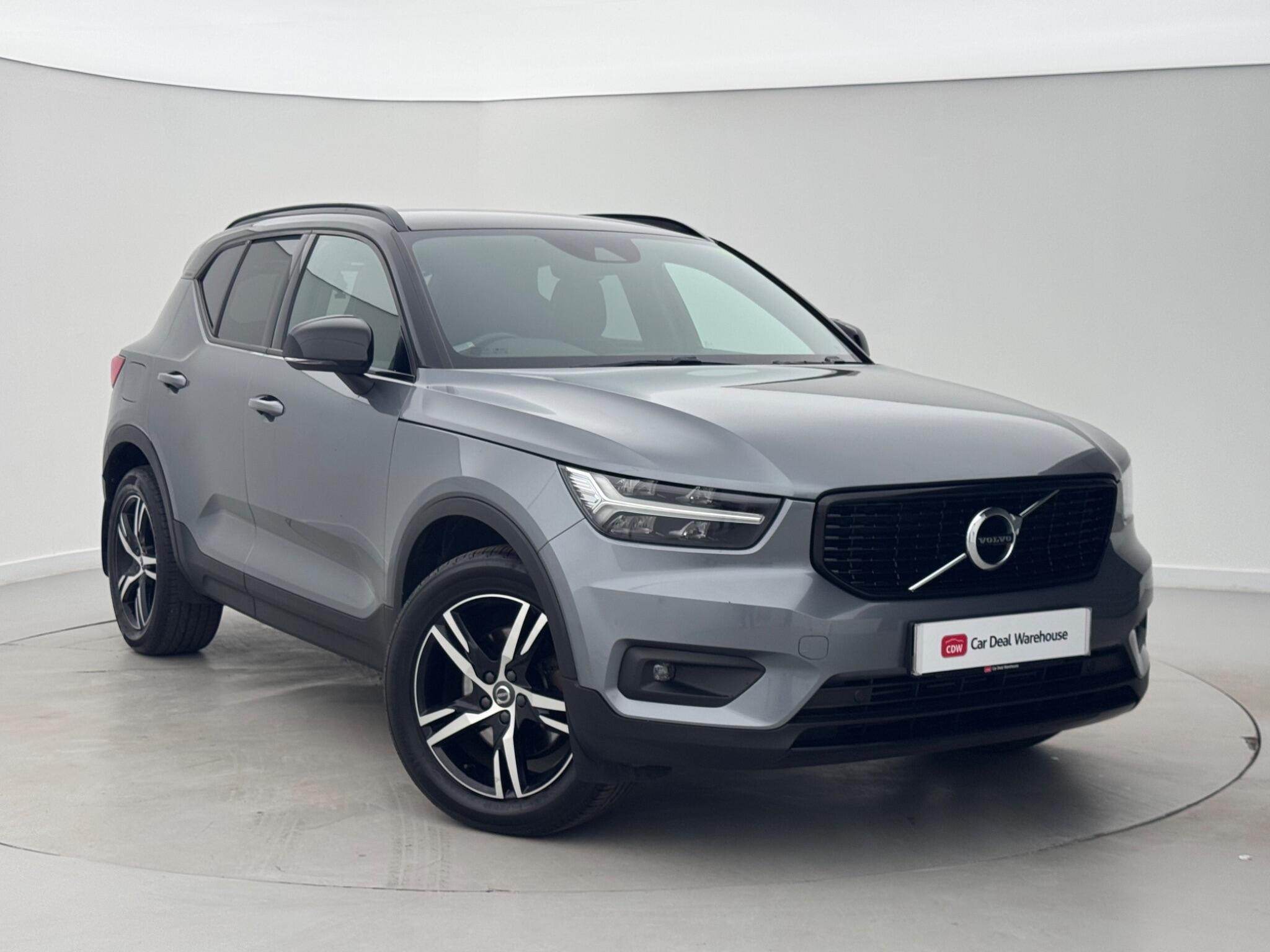 Main listing image - Volvo XC40