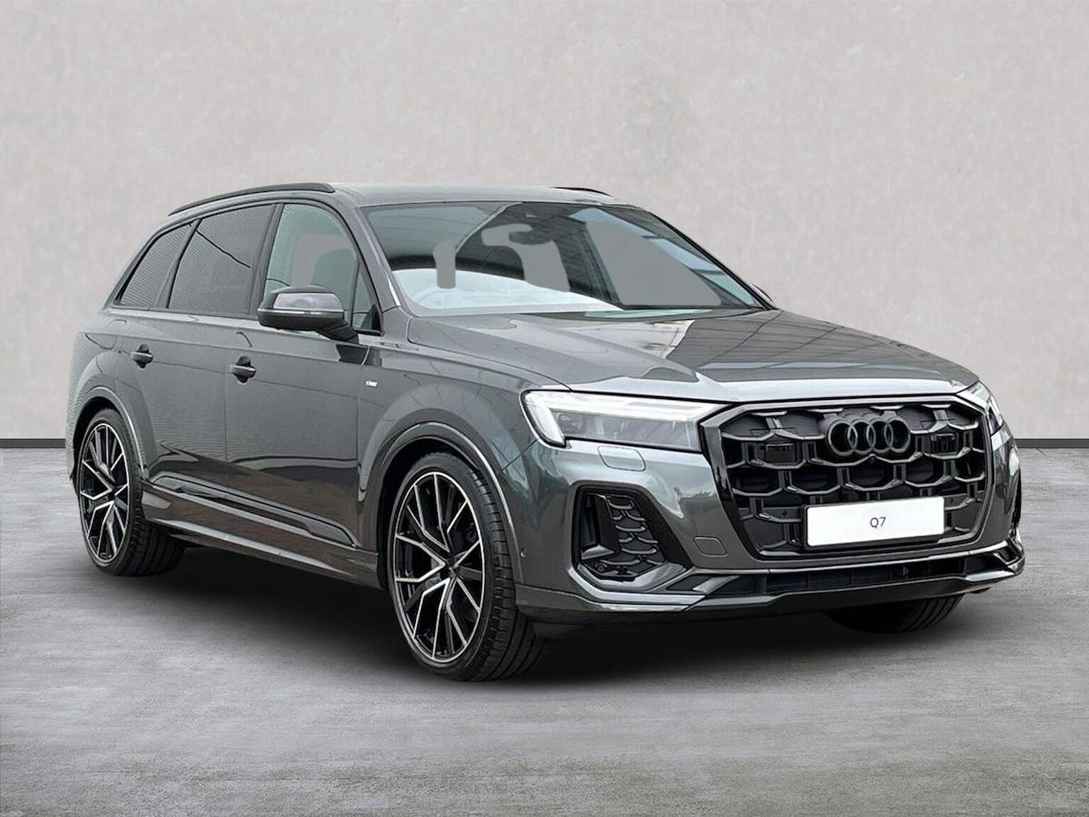 Main listing image - Audi Q7