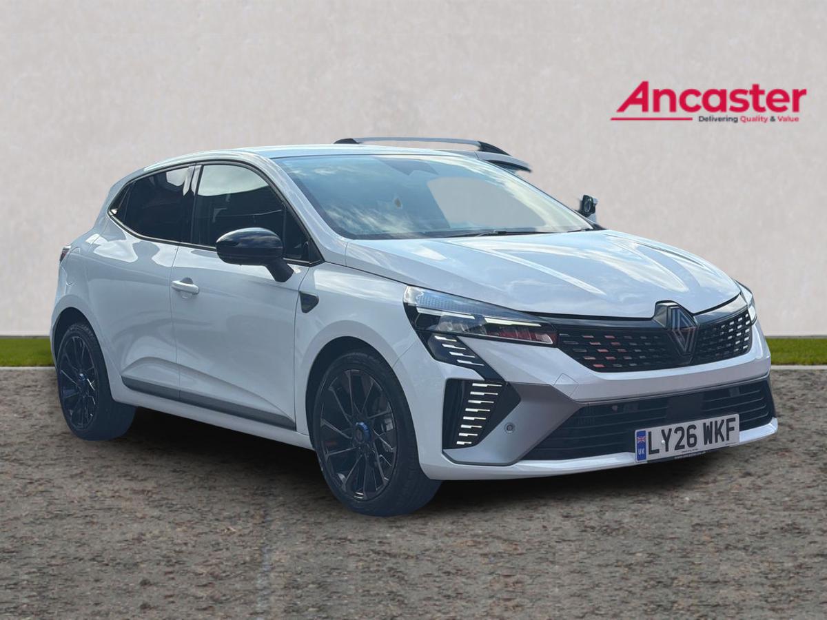Main listing image - Renault Clio