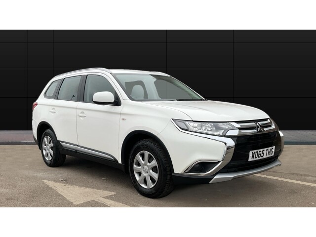 Main listing image - Mitsubishi Outlander