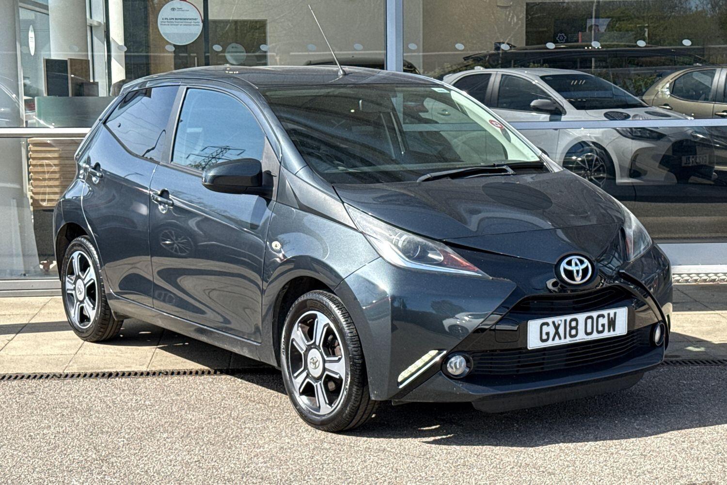 Main listing image - Toyota Aygo