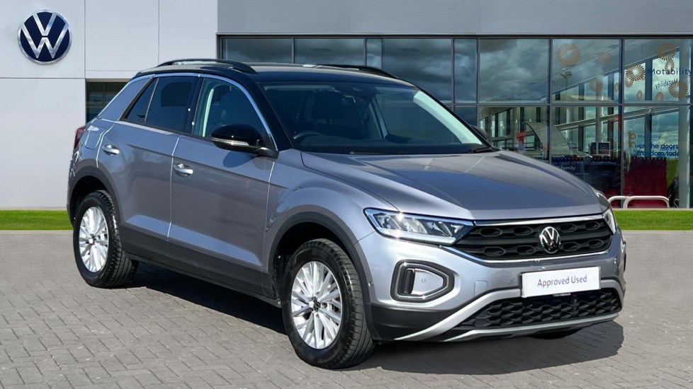 Main listing image - Volkswagen T-Roc