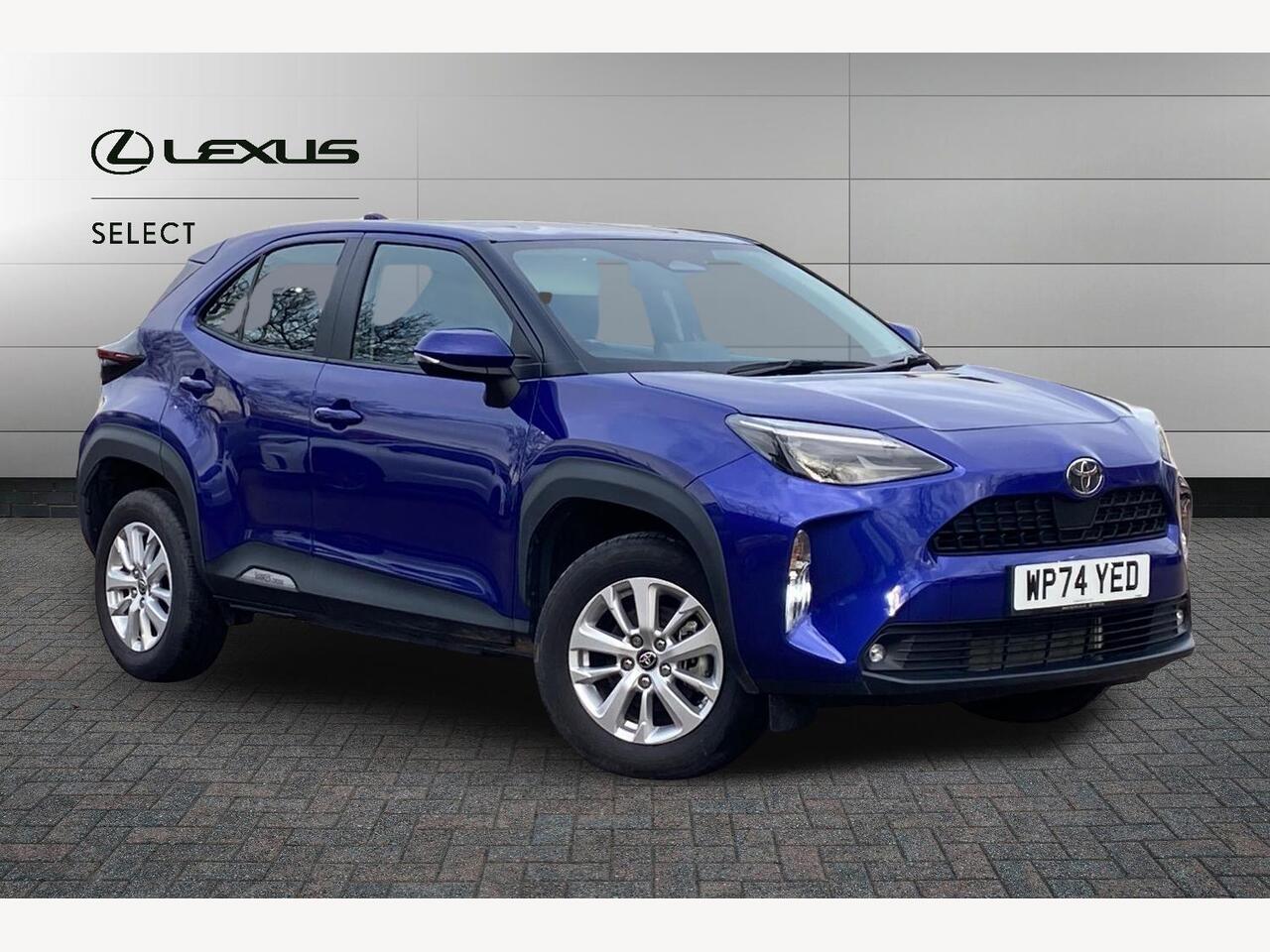 Main listing image - Toyota Yaris Cross