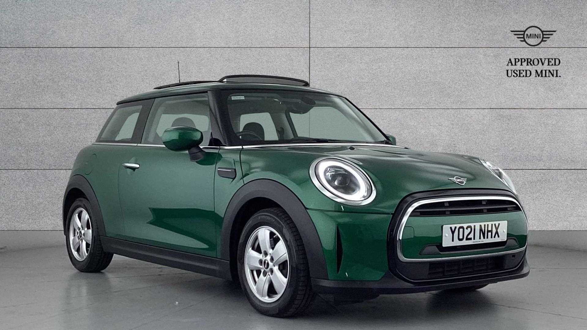 Main listing image - MINI Hatchback