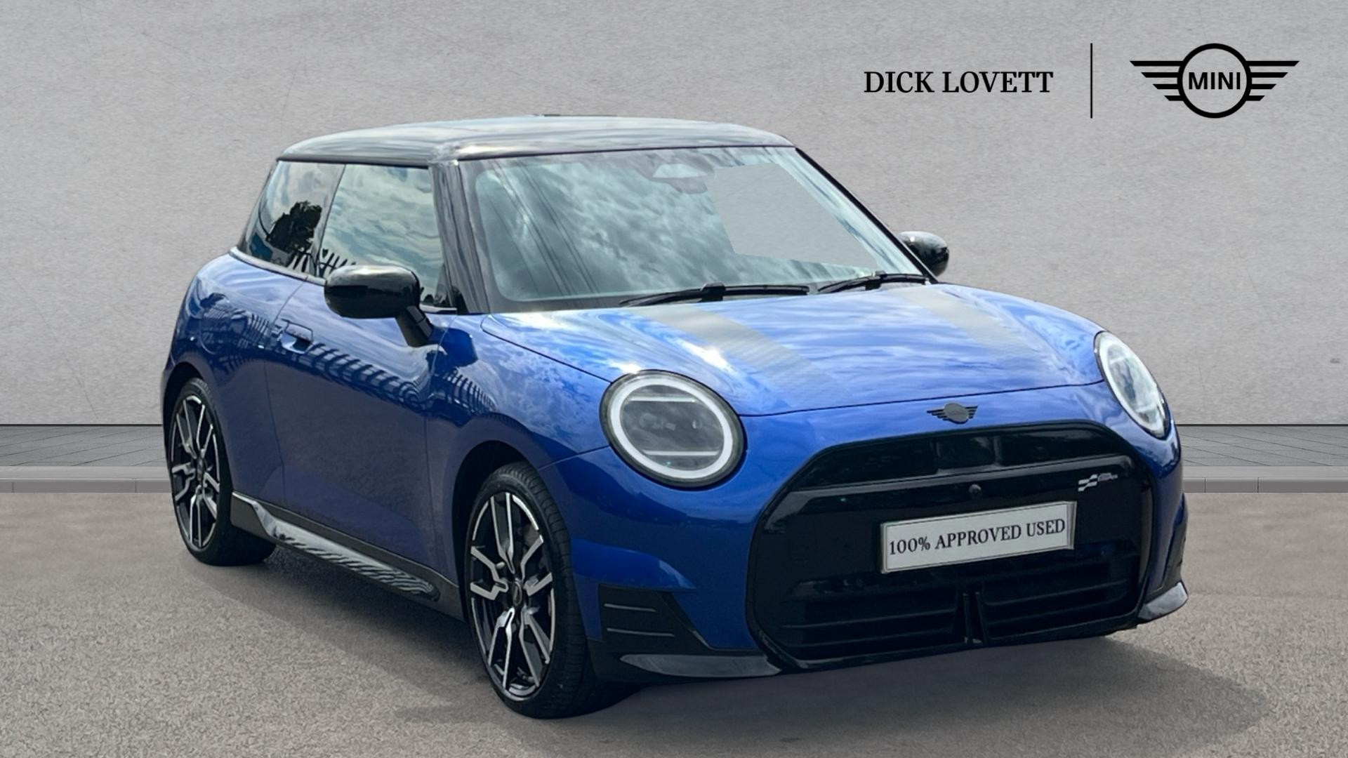 Main listing image - MINI Cooper
