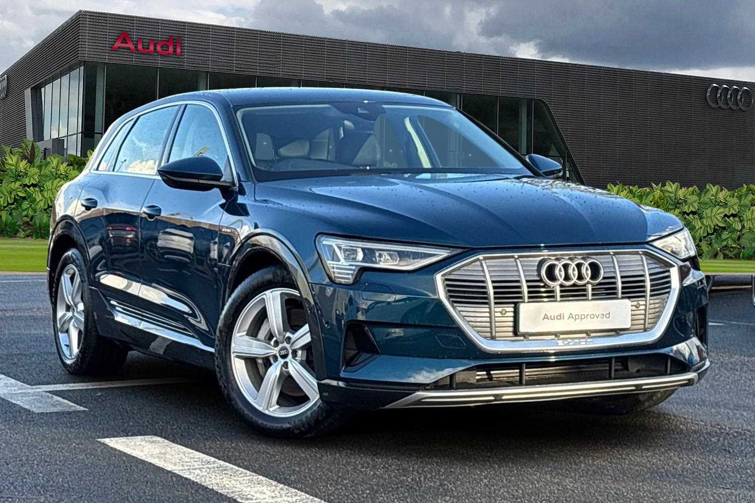 Main listing image - Audi e-tron