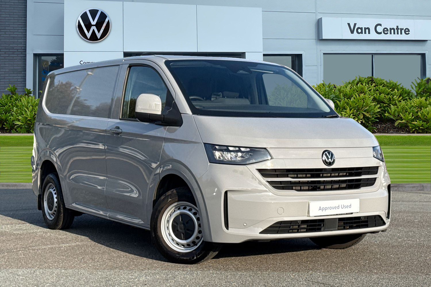 Main listing image - Volkswagen Transporter
