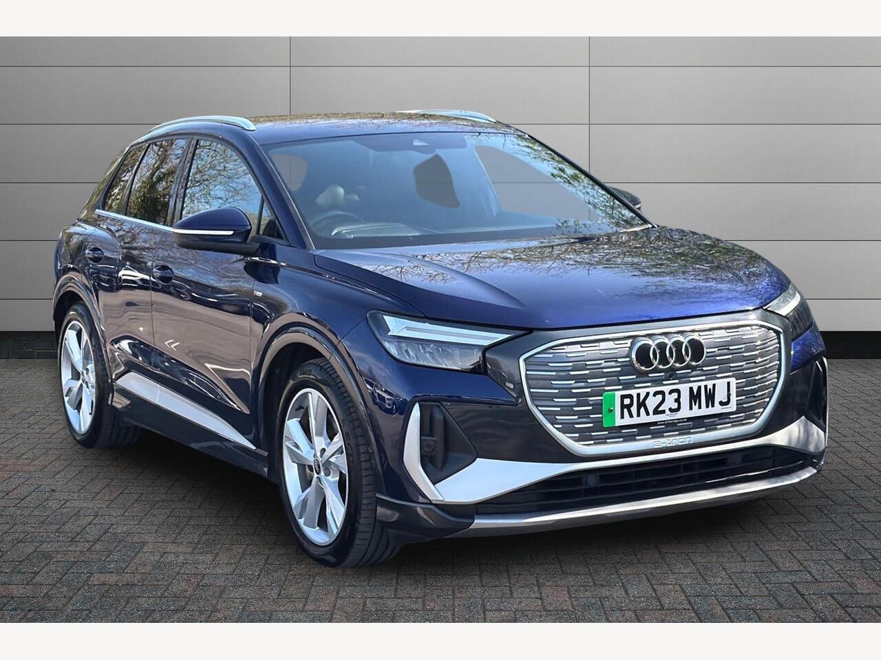 Main listing image - Audi Q4