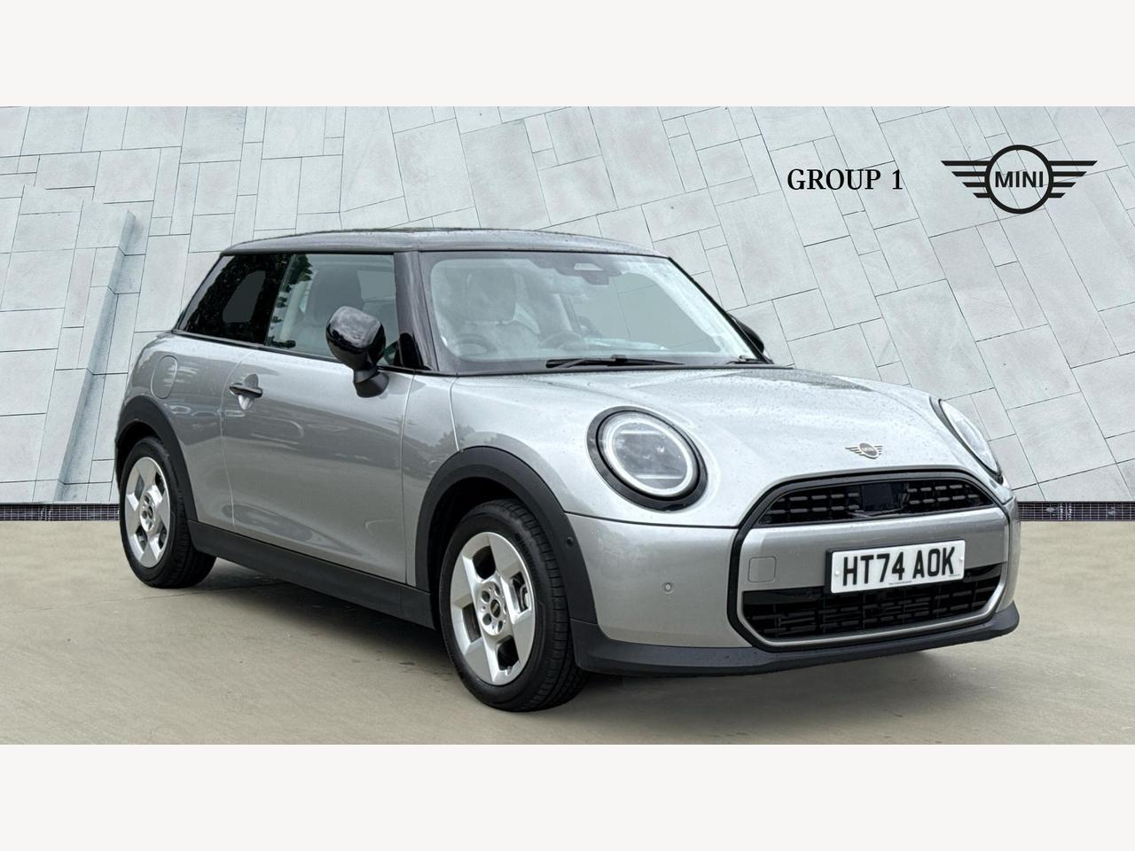 Main listing image - MINI Hatchback