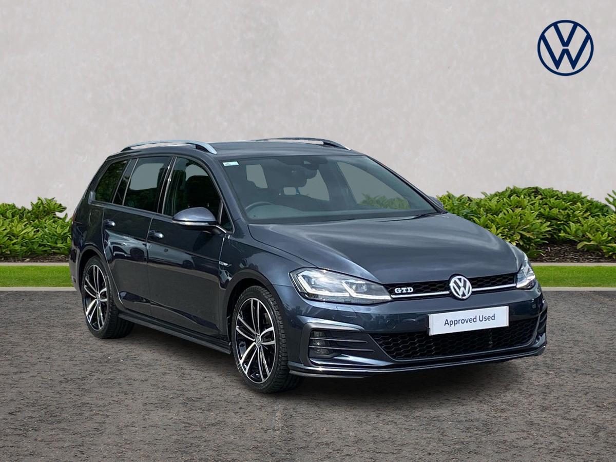 Main listing image - Volkswagen Golf Estate