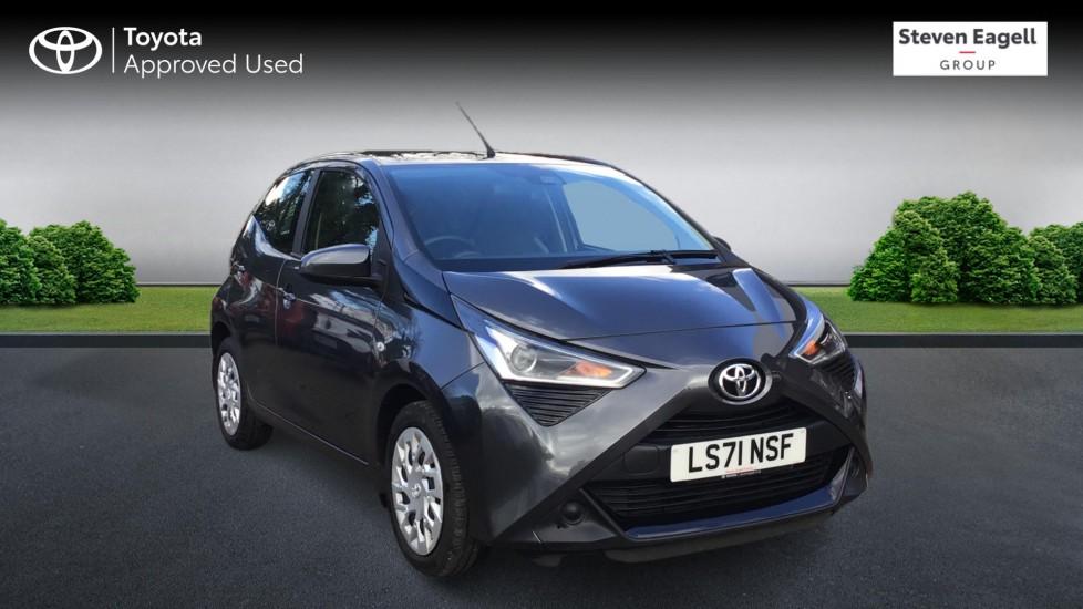 Main listing image - Toyota Aygo