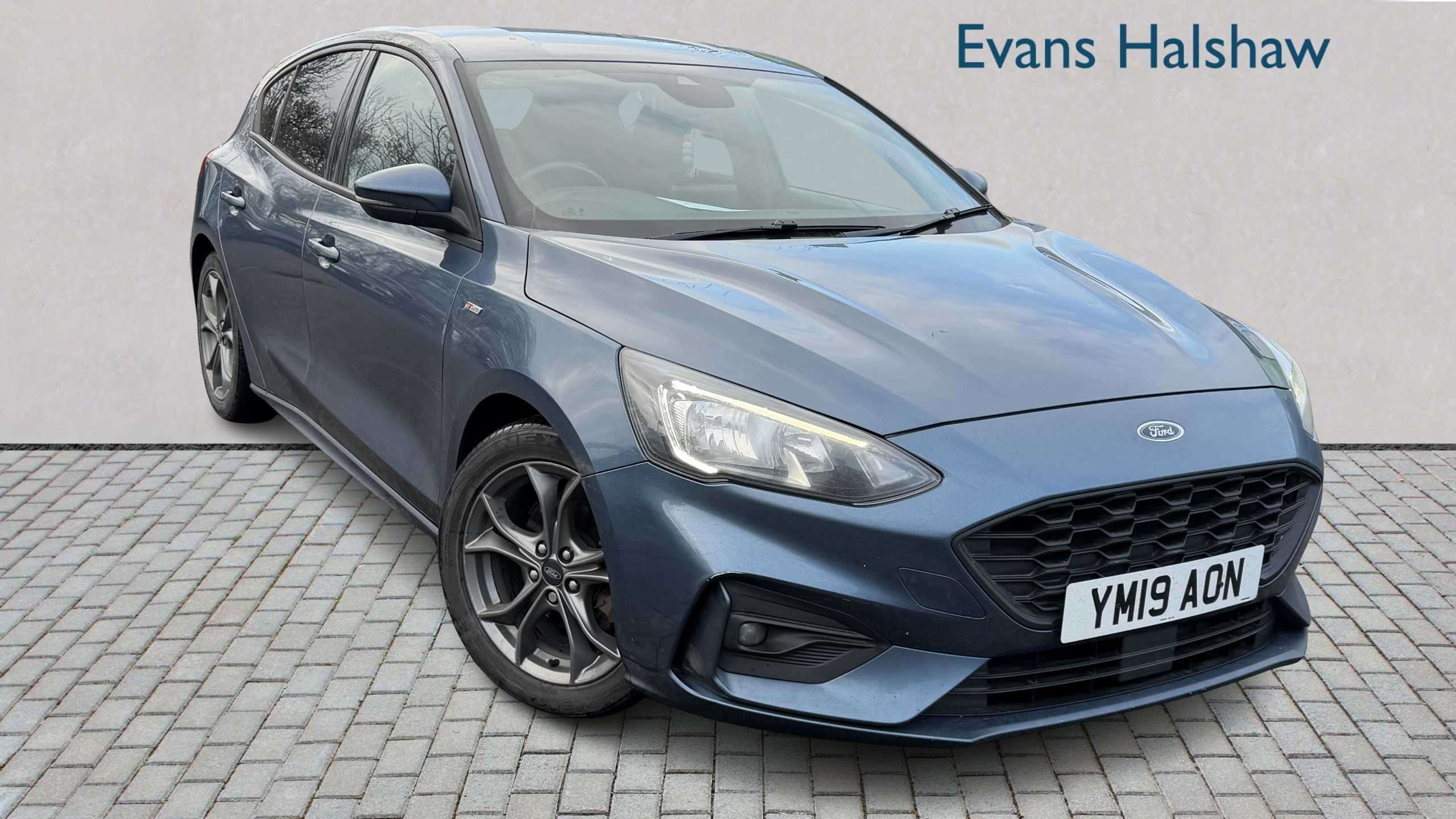 Main listing image - Ford Focus