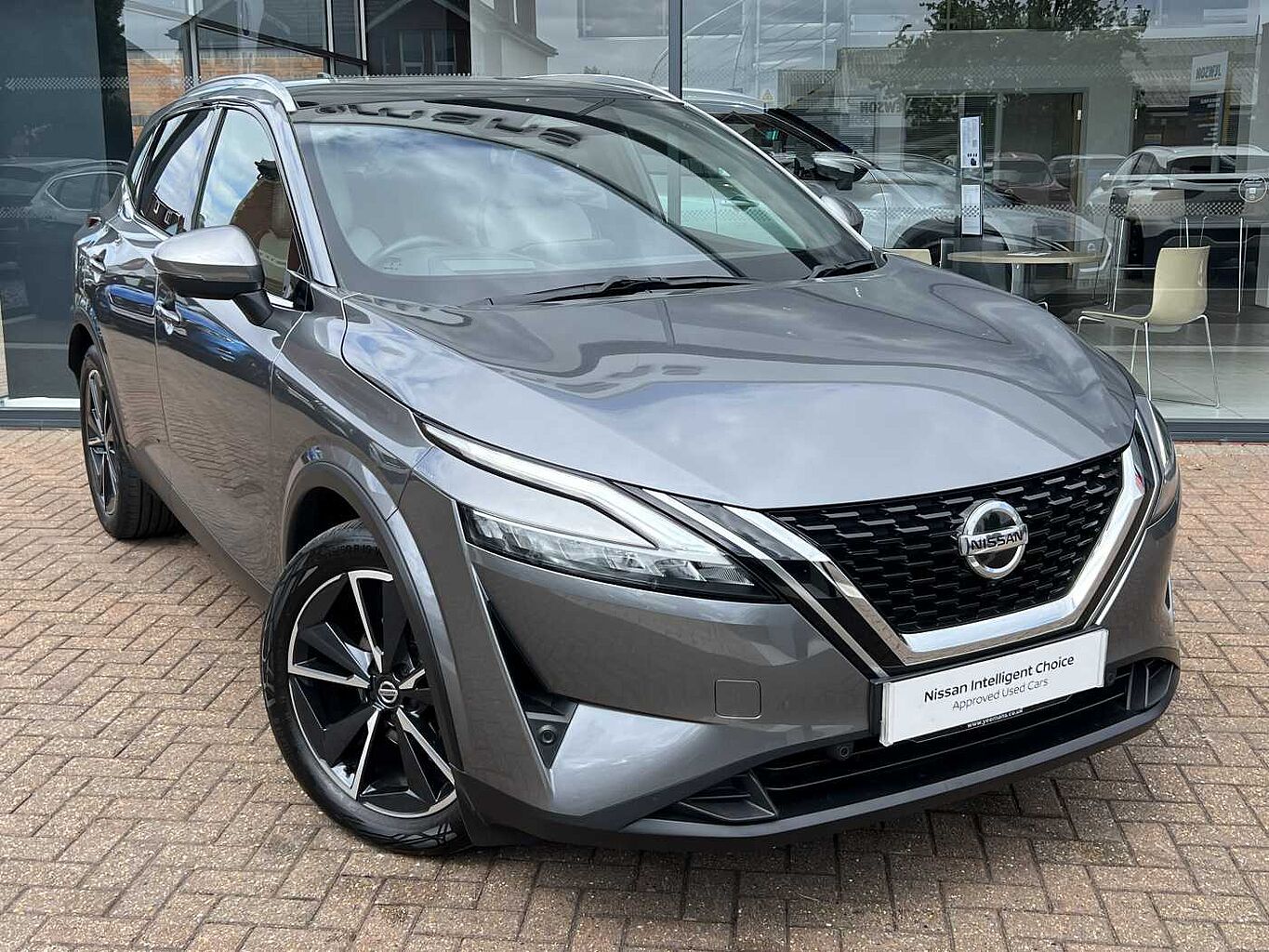 Main listing image - Nissan Qashqai