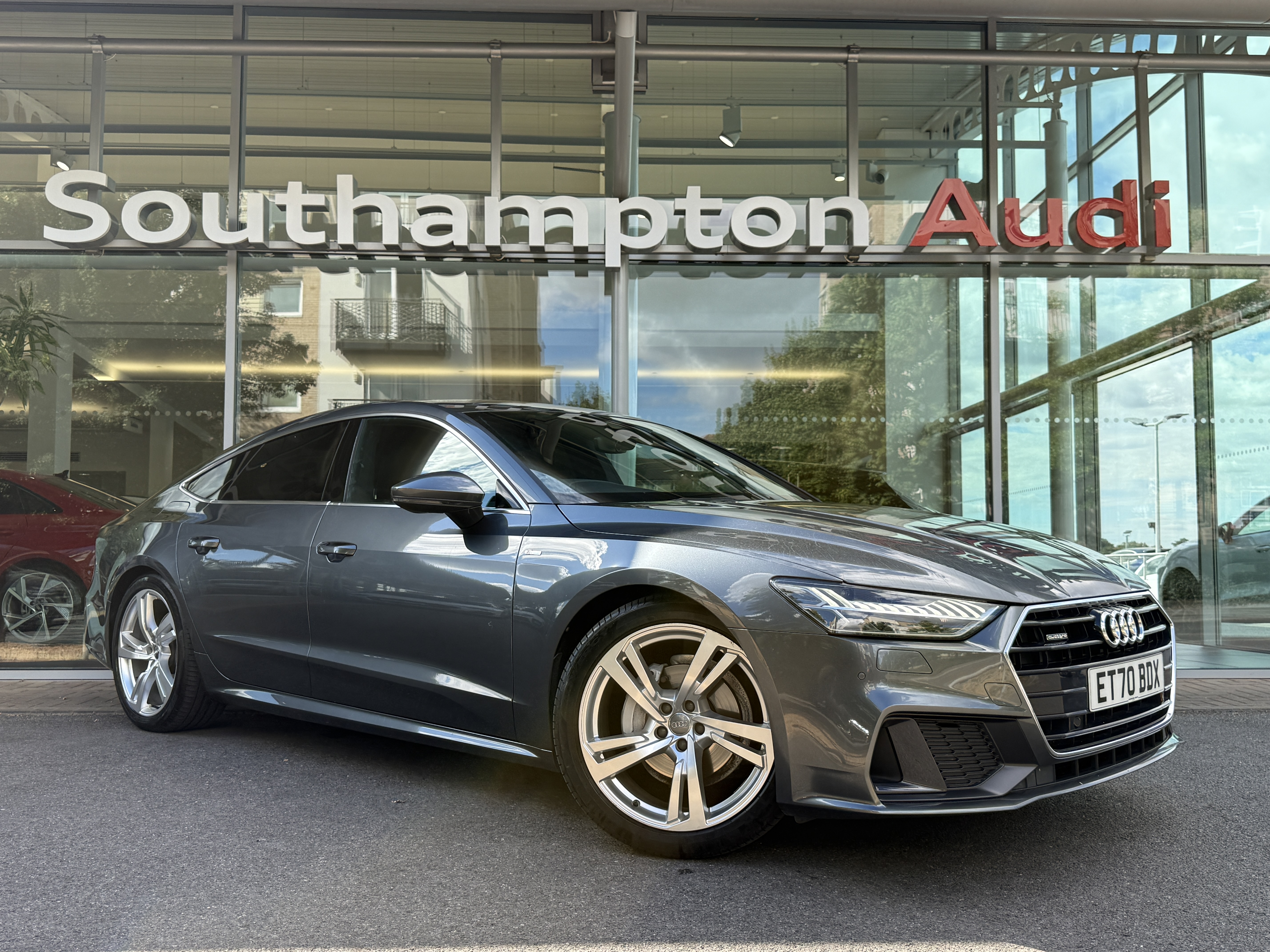 Main listing image - Audi A7