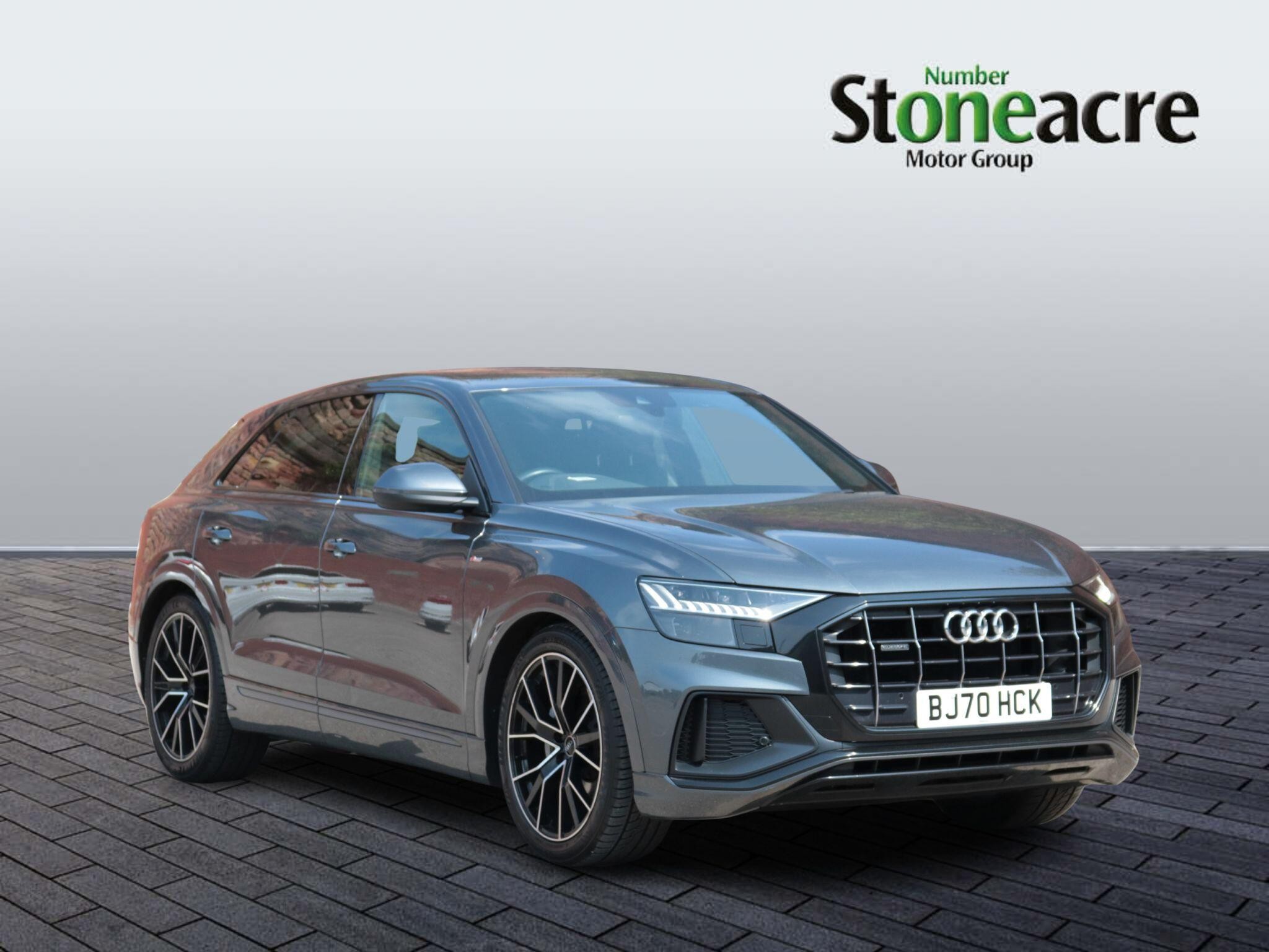 Main listing image - Audi Q8