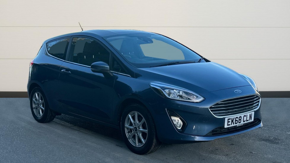 Main listing image - Ford Fiesta