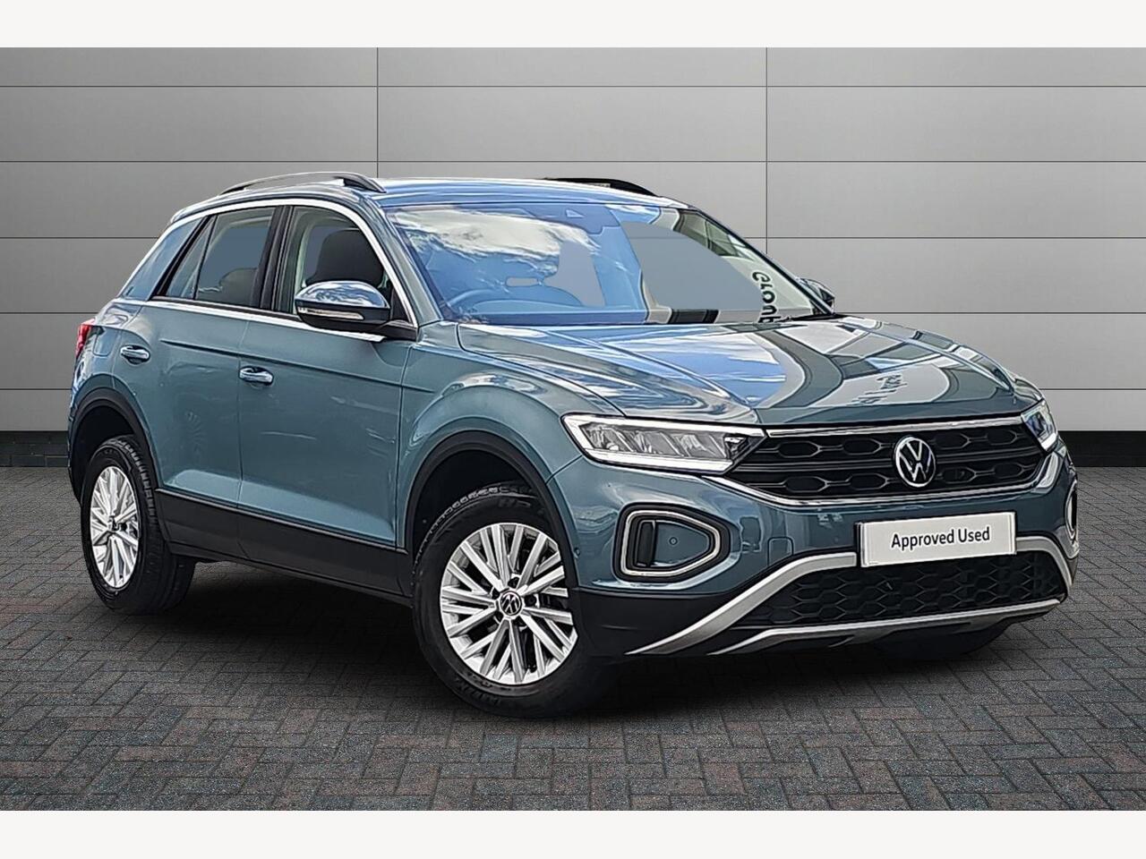 Main listing image - Volkswagen T-Roc