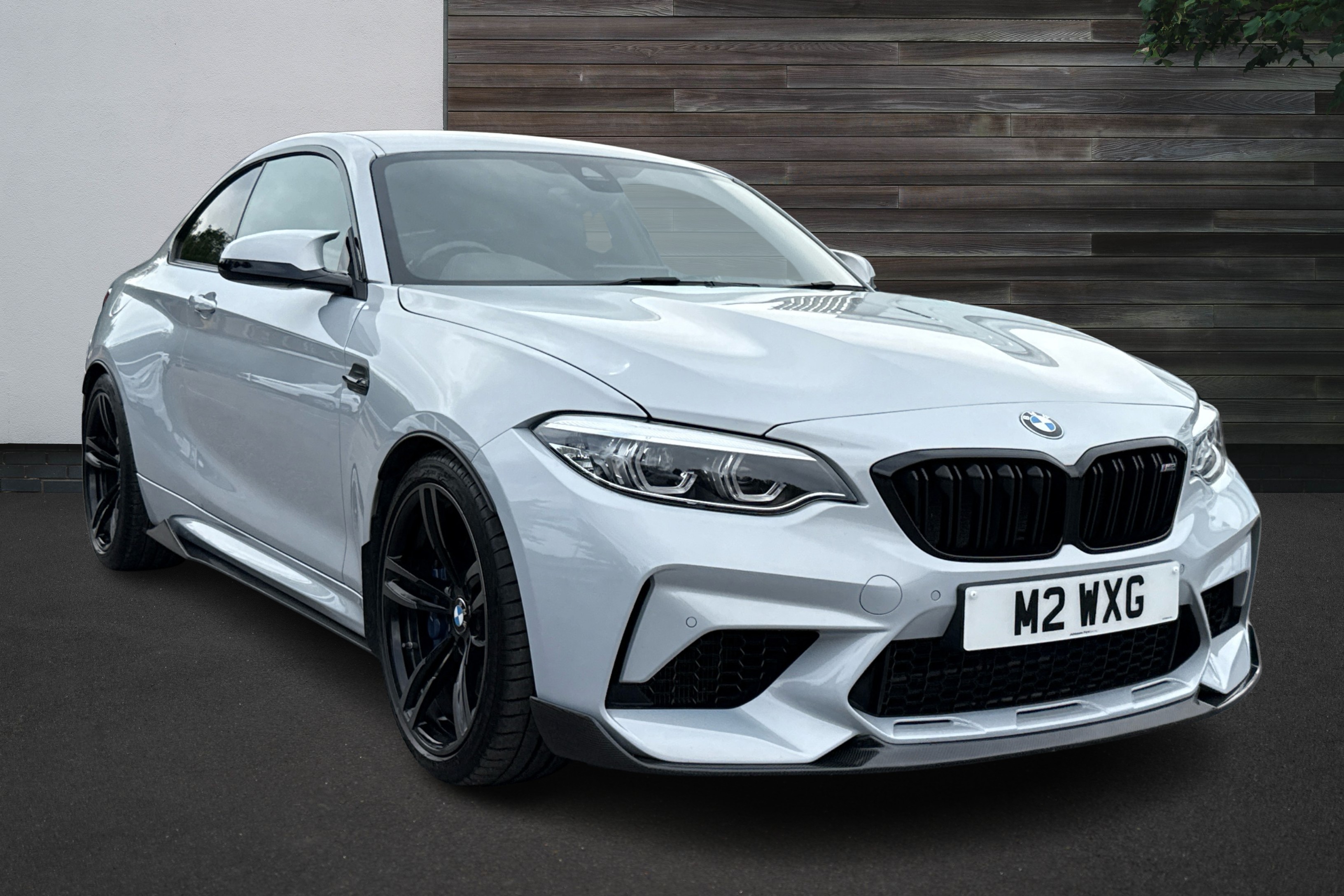 Main listing image - BMW M2