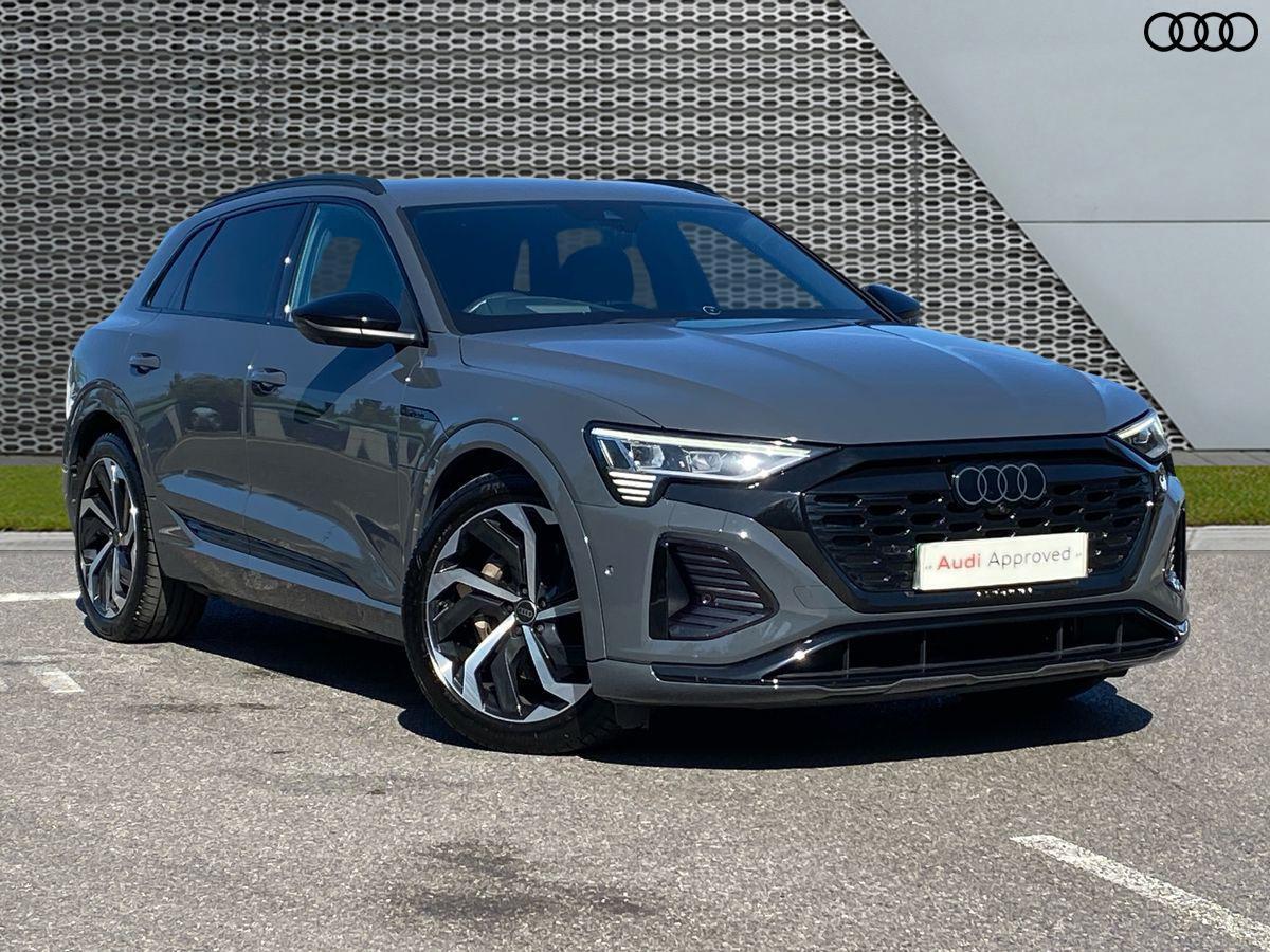 Main listing image - Audi Q8