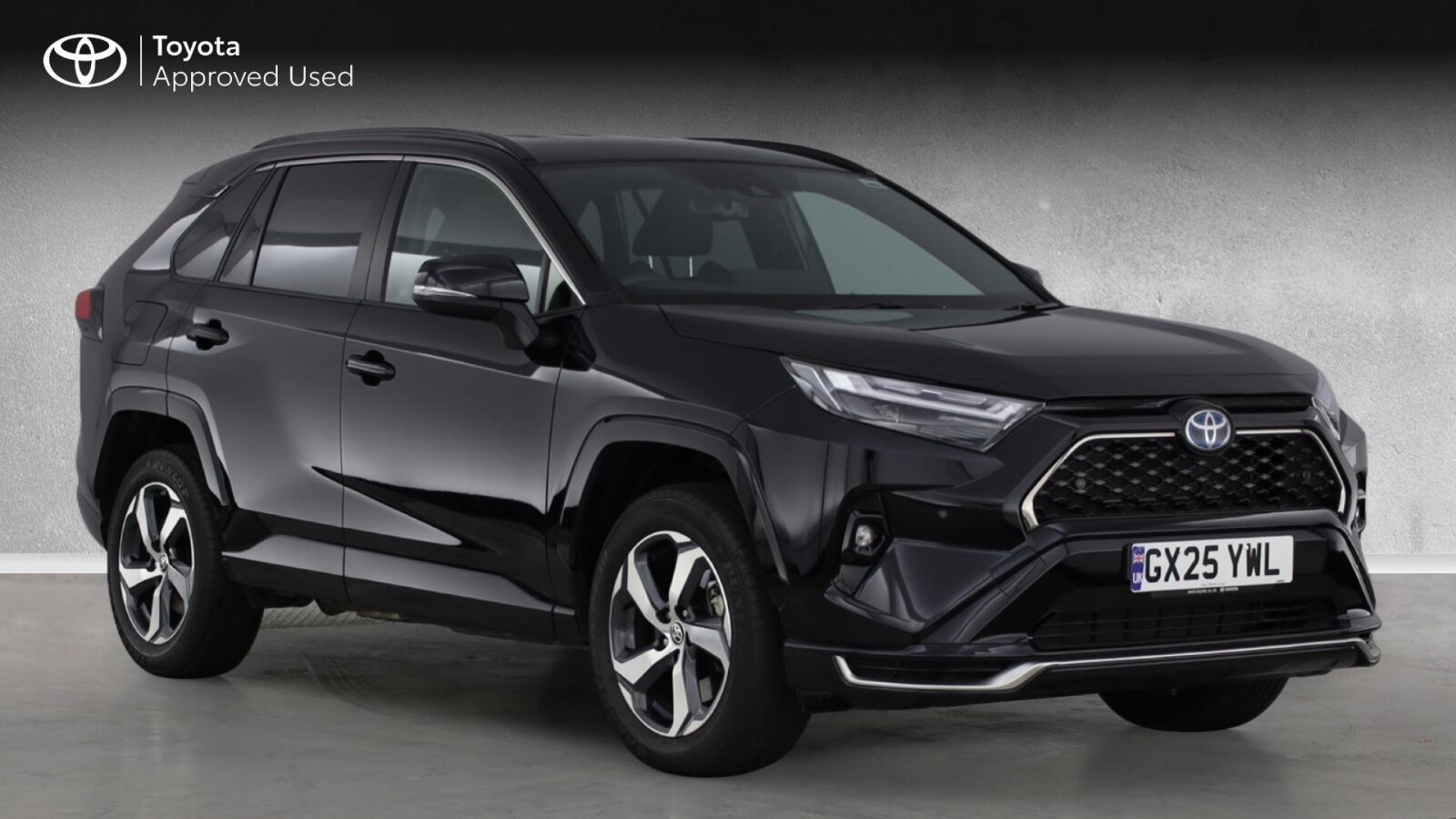 Main listing image - Toyota RAV4