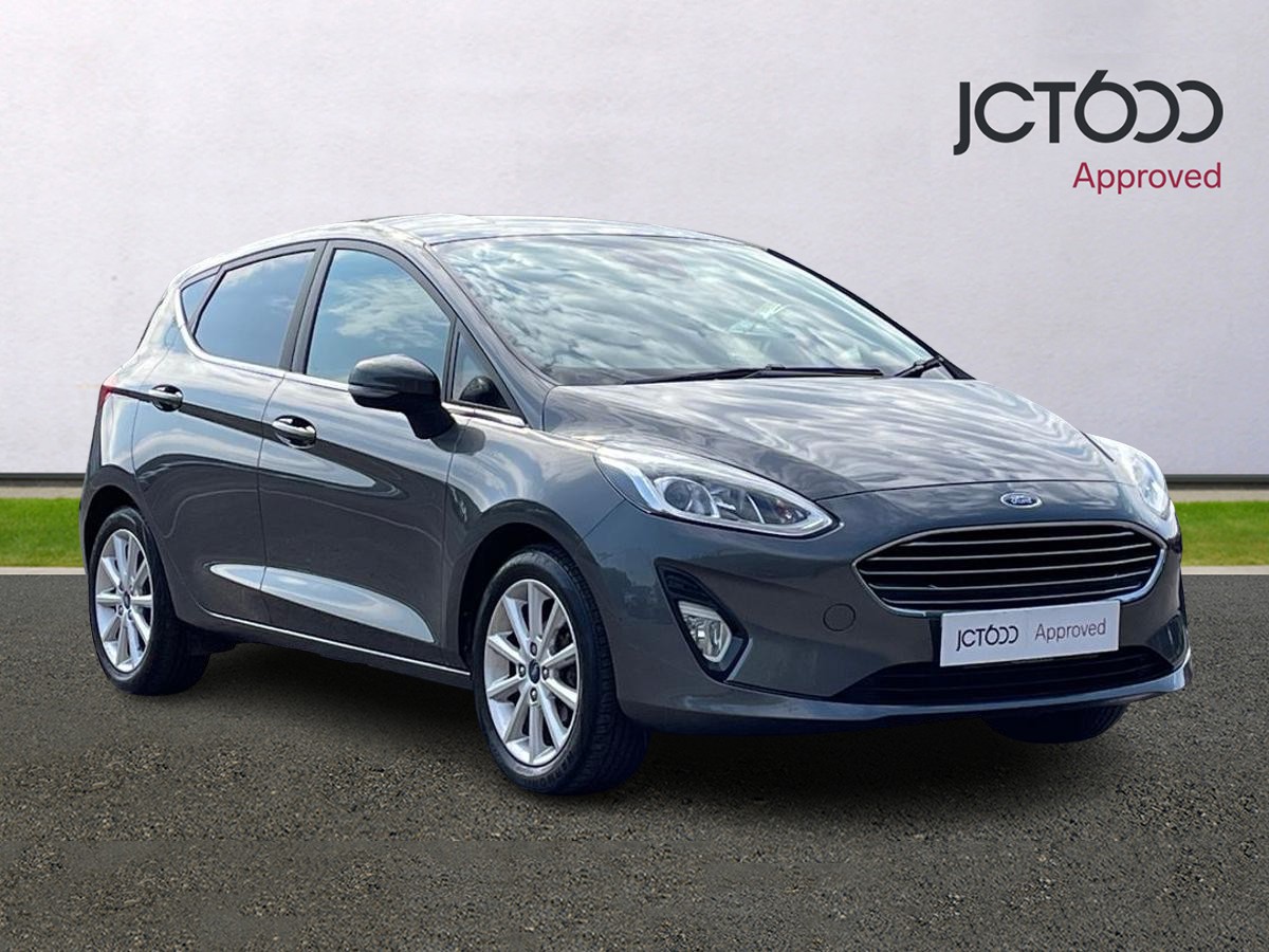 Main listing image - Ford Fiesta
