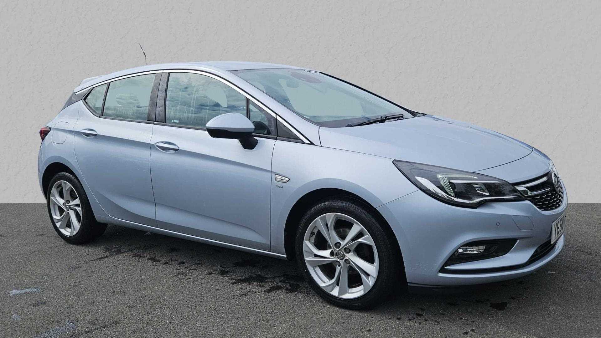 Main listing image - Vauxhall Astra