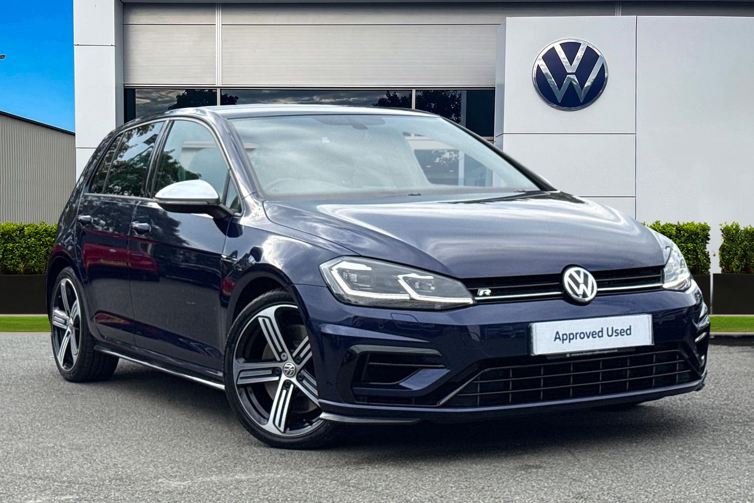 Main listing image - Volkswagen Golf R