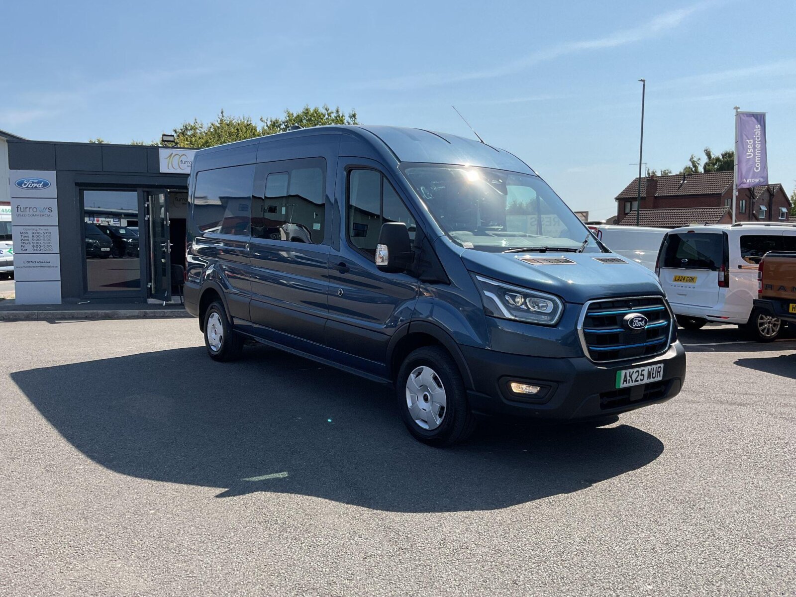 Main listing image - Ford Transit