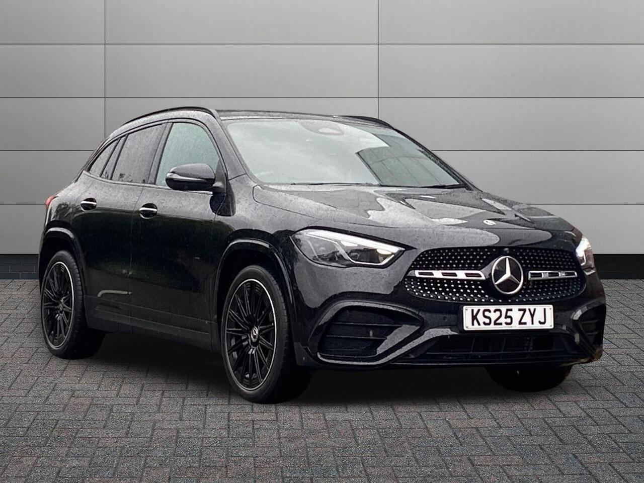 Main listing image - Mercedes-Benz GLA