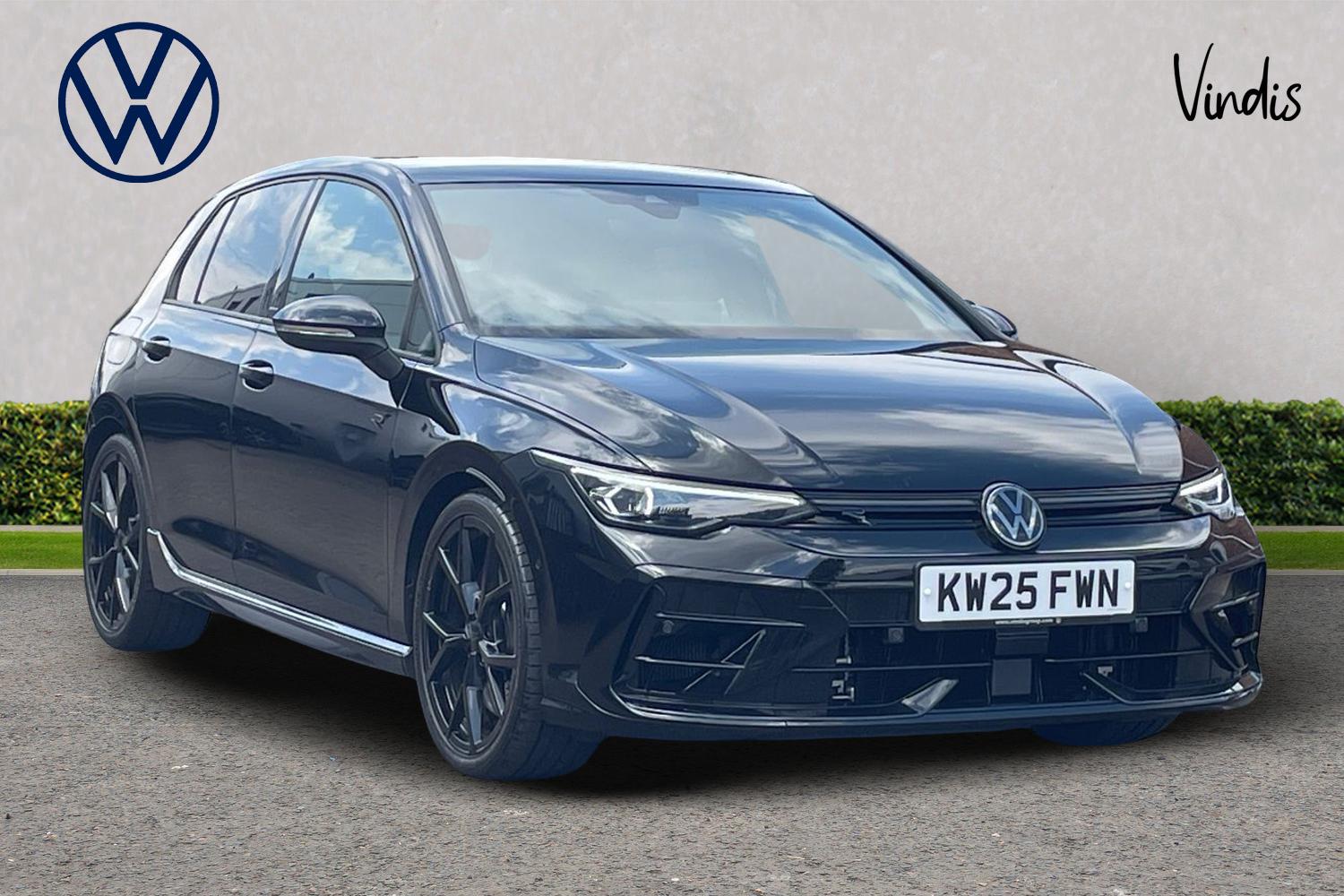 Main listing image - Volkswagen Golf R