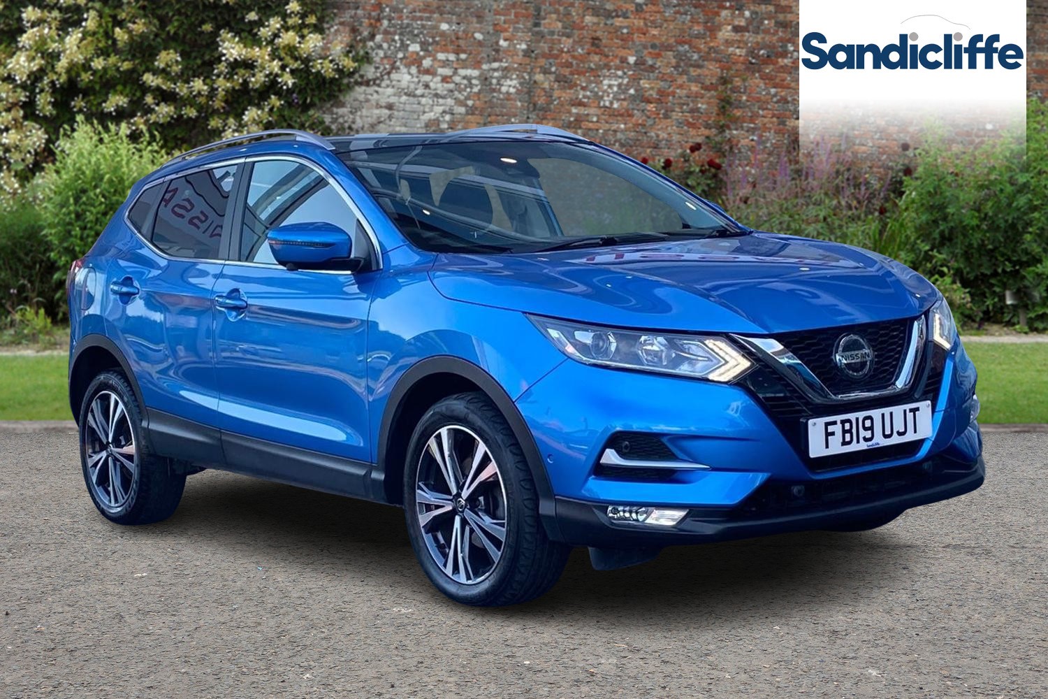 Main listing image - Nissan Qashqai