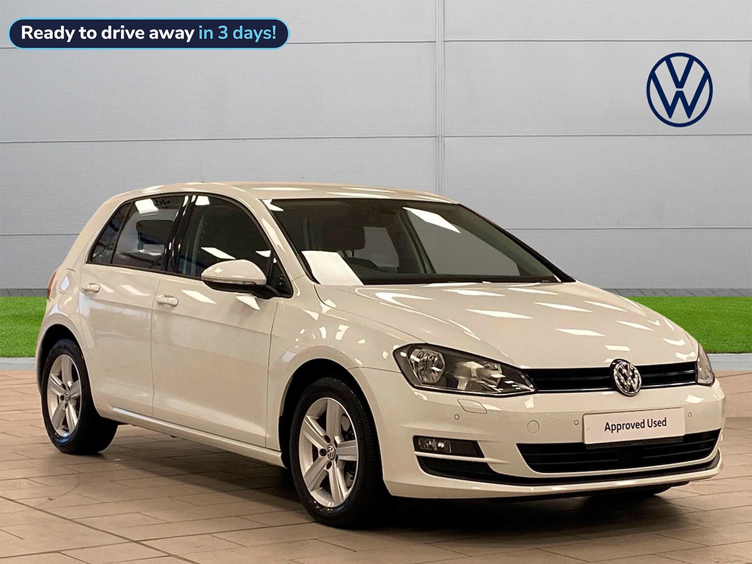 Main listing image - Volkswagen Golf