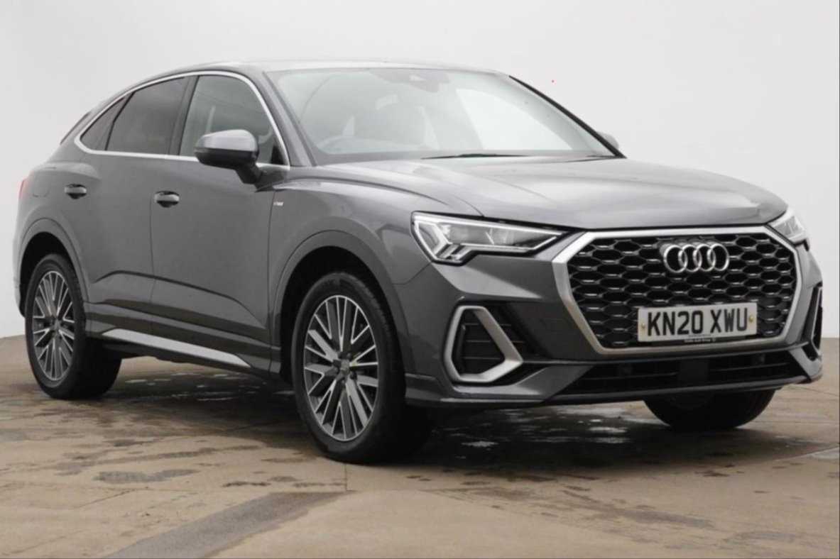 Main listing image - Audi Q3