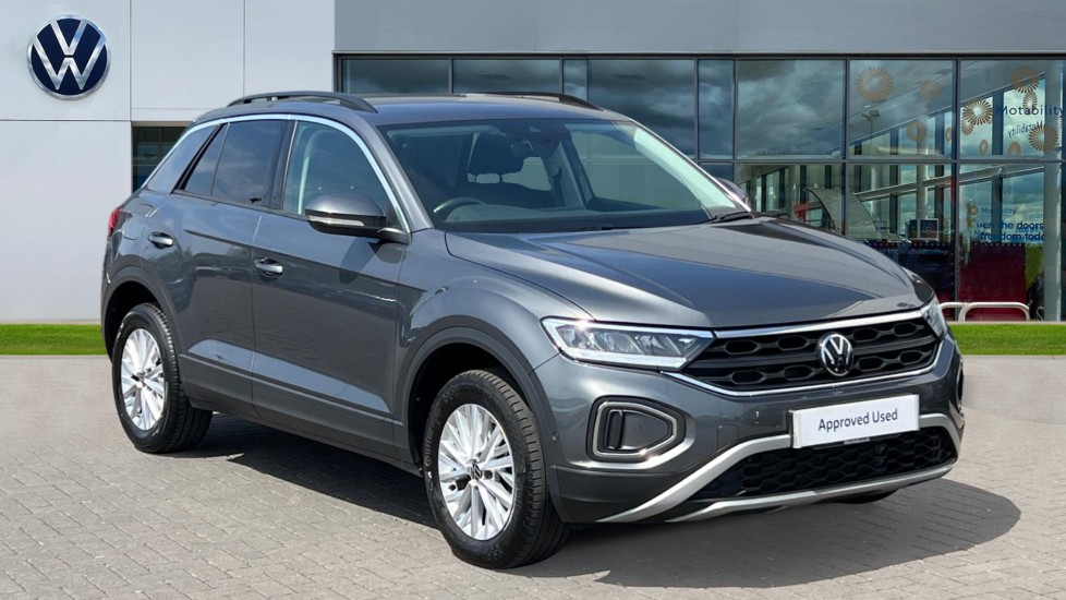Main listing image - Volkswagen T-Roc