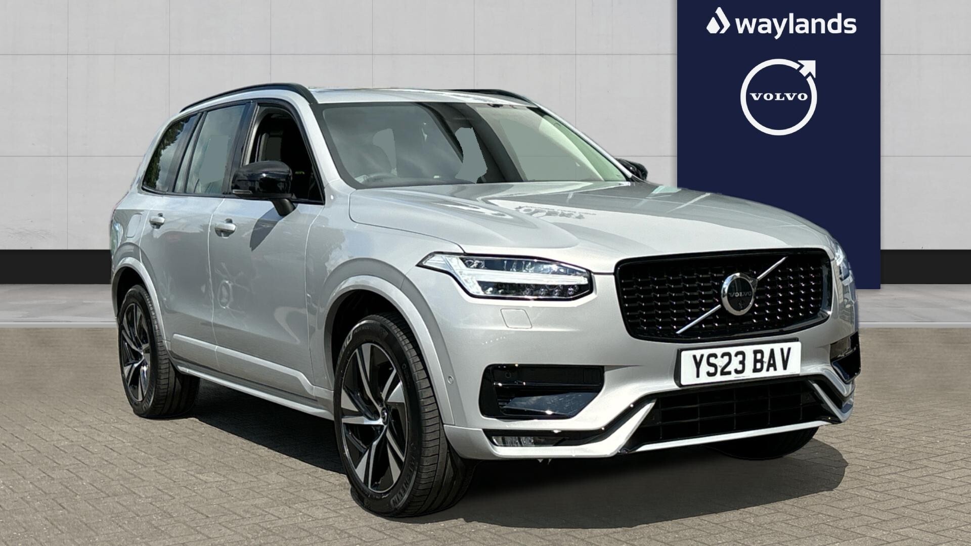 Main listing image - Volvo XC90