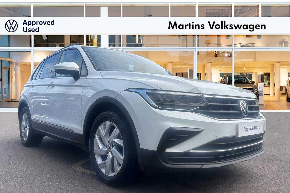 Main listing image - Volkswagen Tiguan