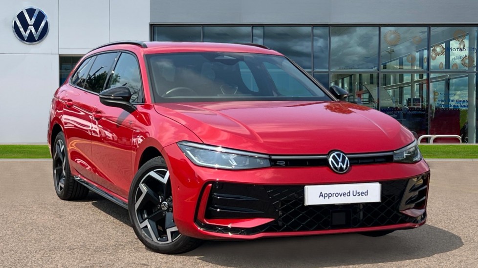 Main listing image - Volkswagen Passat Estate