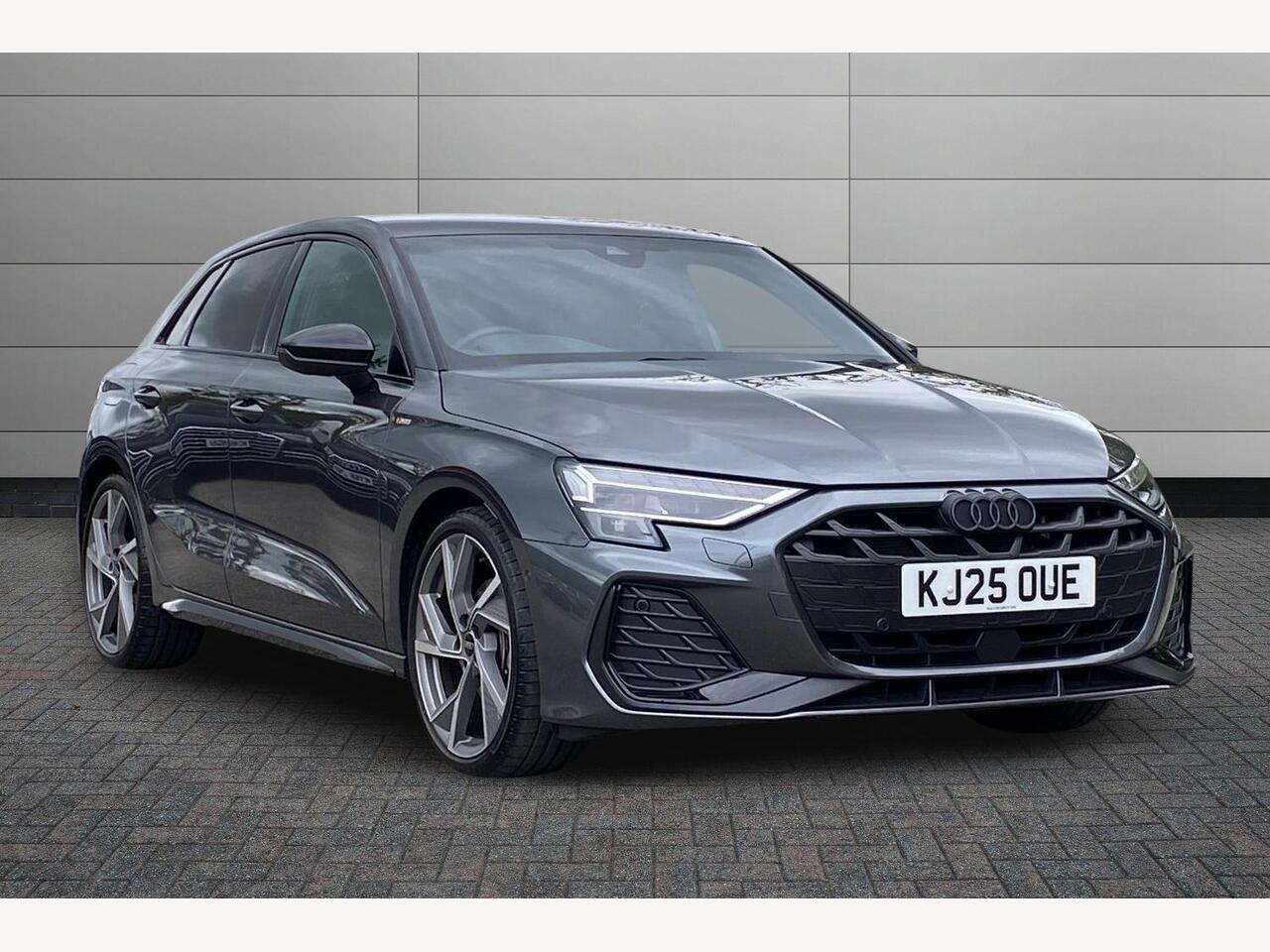 Main listing image - Audi A3