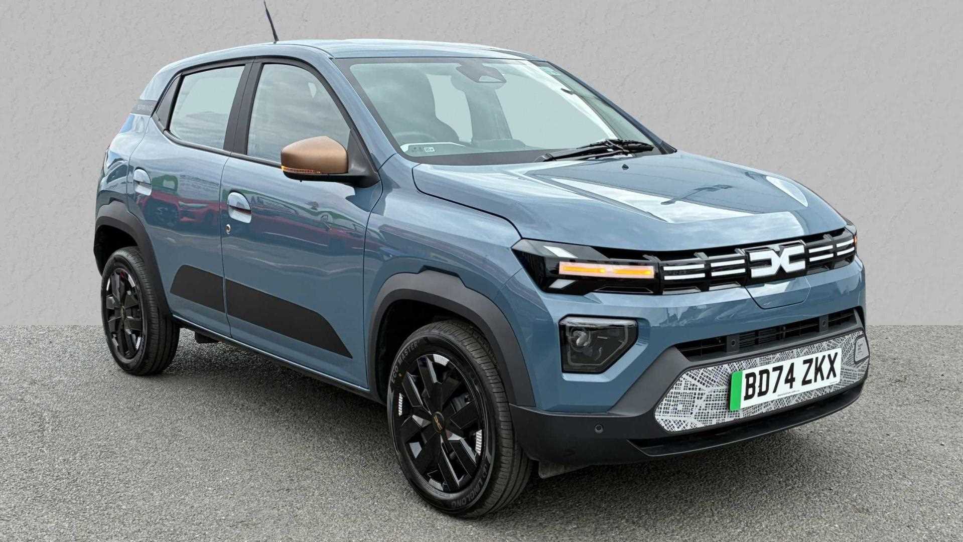 Main listing image - Dacia Spring