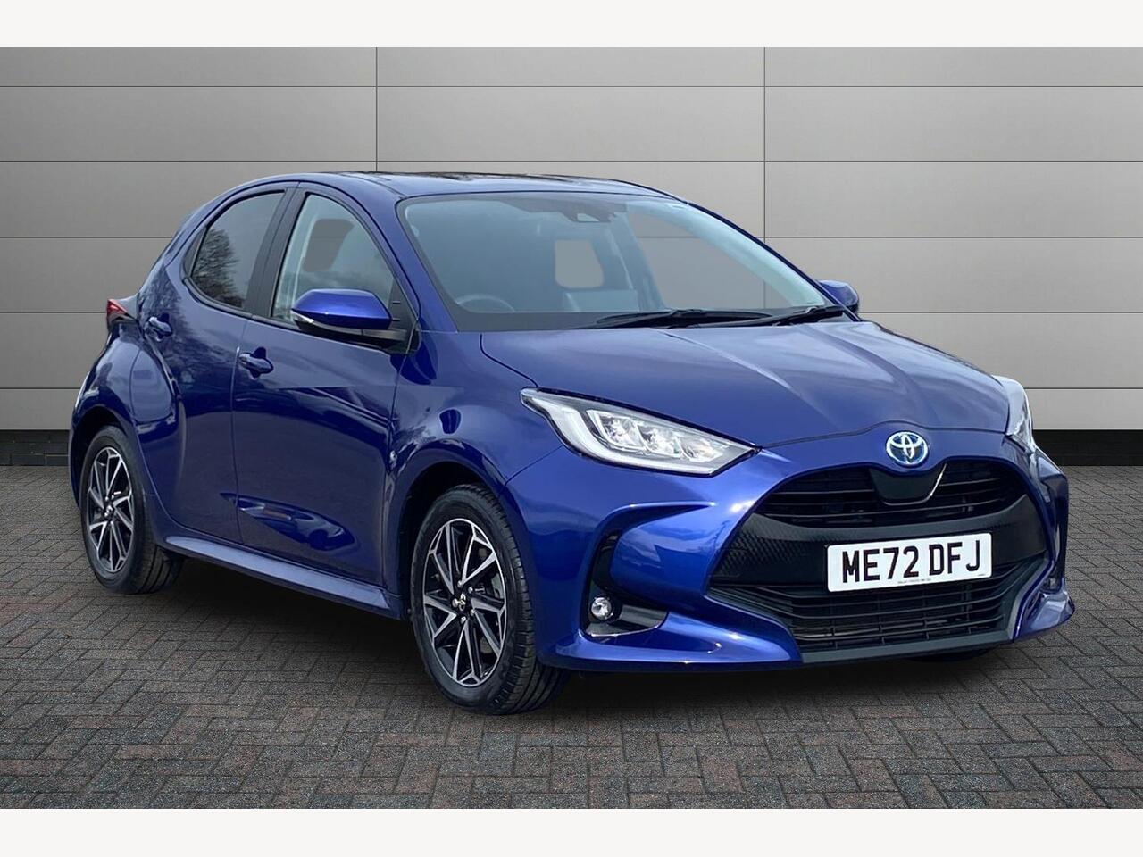 Main listing image - Toyota Yaris