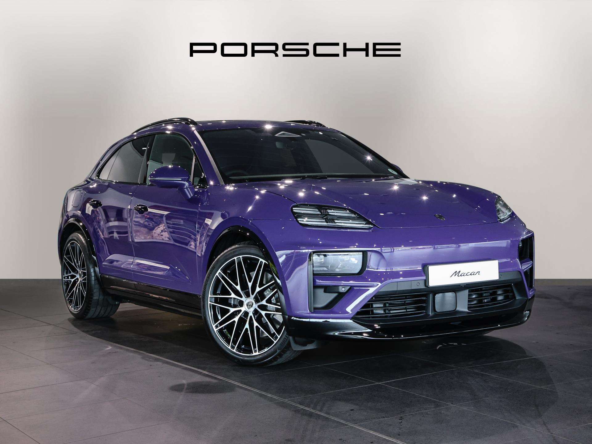 Main listing image - Porsche Macan