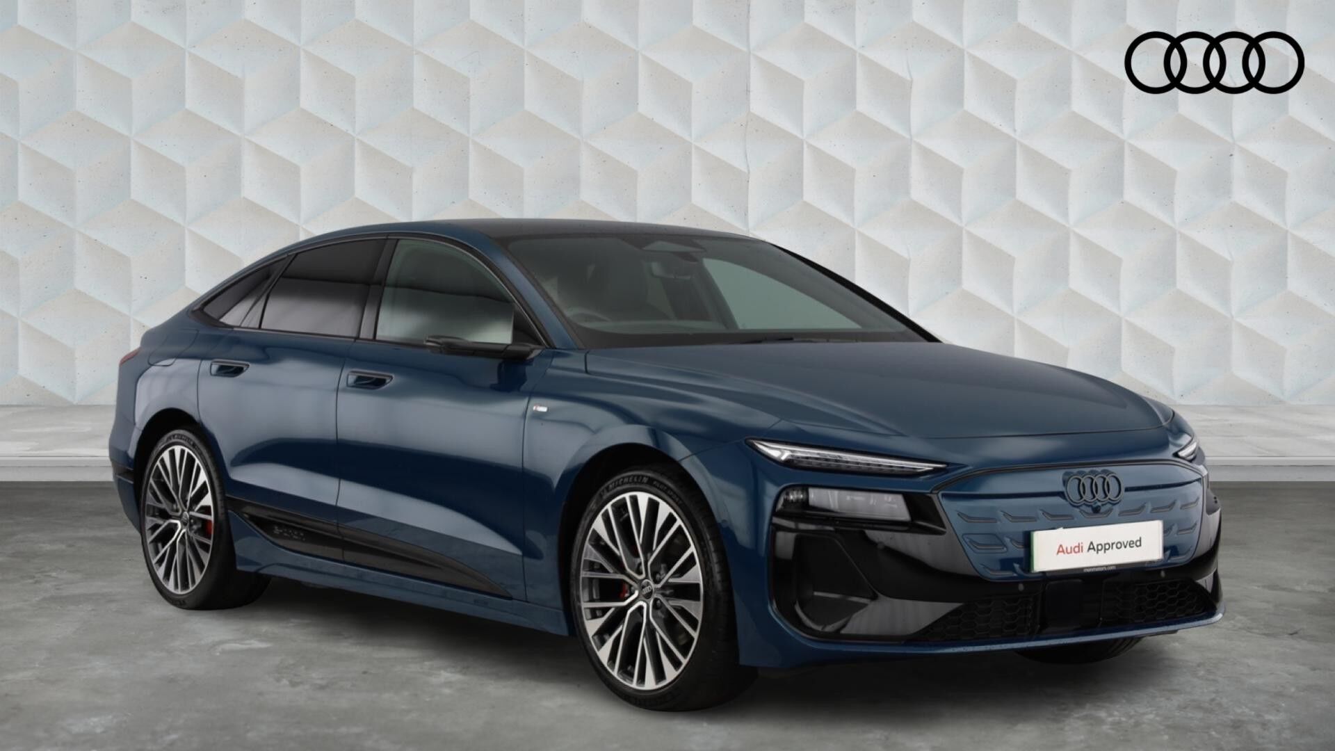 Main listing image - Audi A6