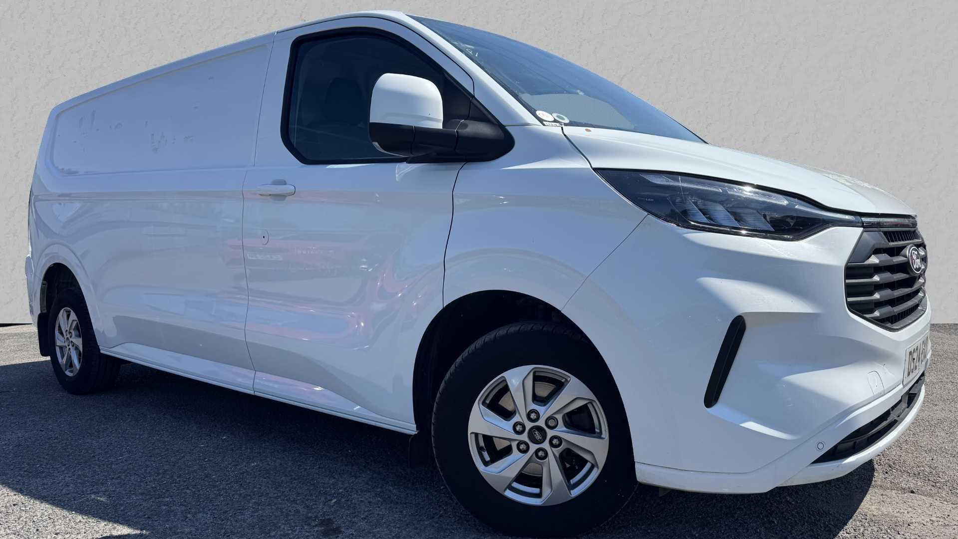 Main listing image - Ford Transit Custom