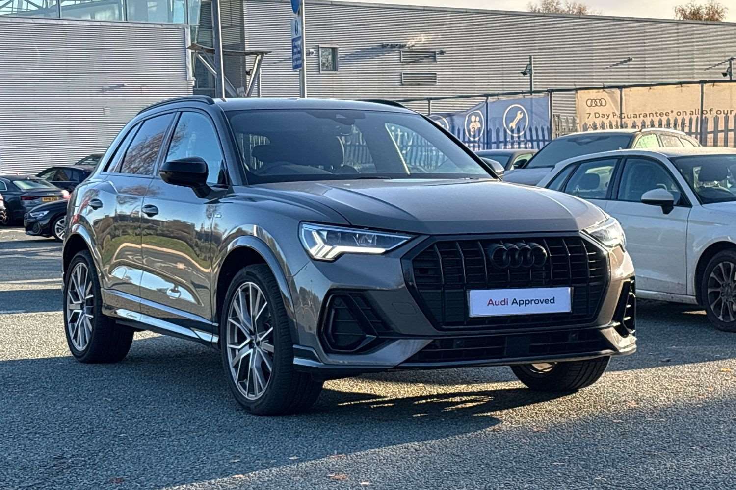 Main listing image - Audi Q3